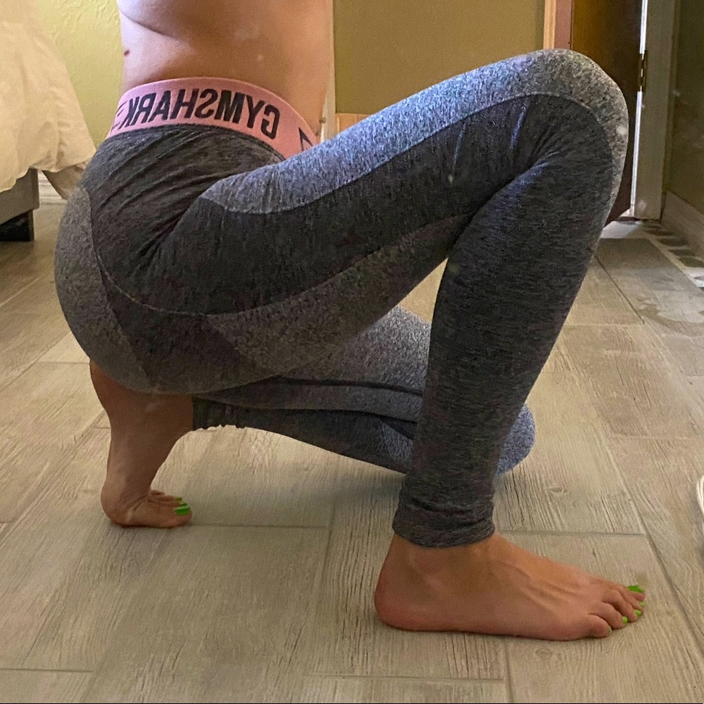 Gymshark Flex leggings dark grey/ light pink XS